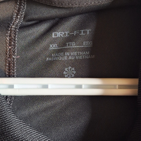 Nike Drifit Golf Polo XXL - Picture 2 of 2